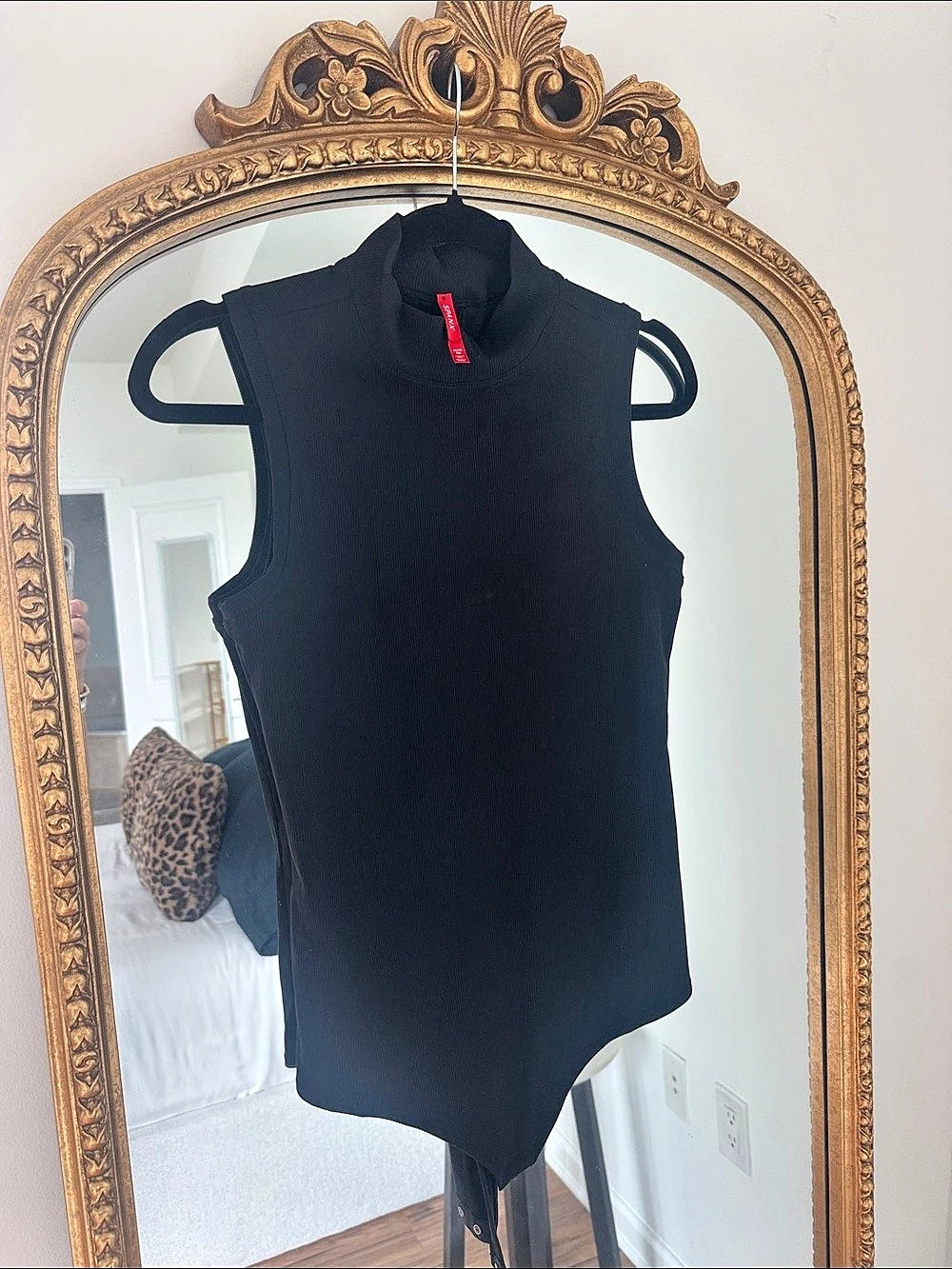 Express Body Contour Mock Neck Sleeveless Bodysuit Black
